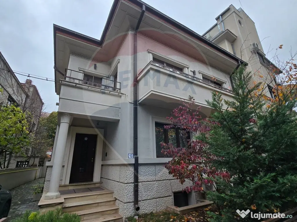 DE INCHIRIAT Zona Kiseleff- Apartament 5 camere în vila 