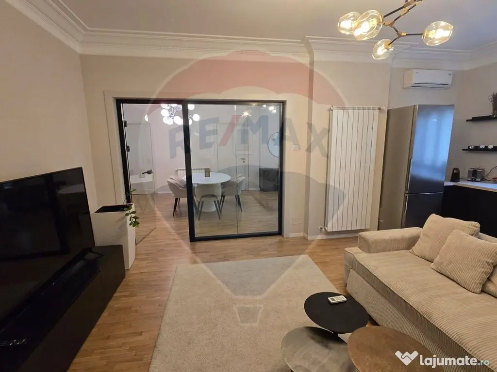 DE INCHIRIAT Zona Kiseleff- Apartament 5 camere în vila 