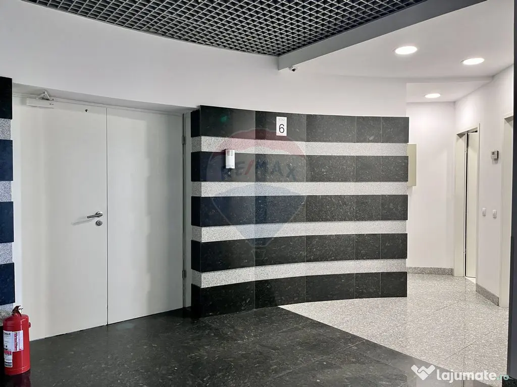 Inchiriere spatiu de birou 644 mp - Universitate - compar... 