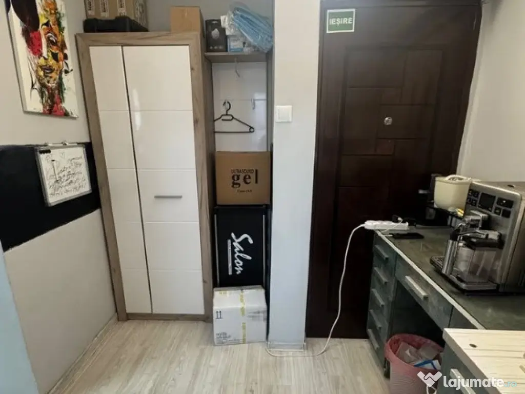 Spațiu comercial, zona Podu Roș, la bulevard