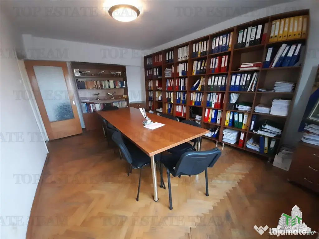 Piata Unirii chiar la metrou in exclusivitate 2 camere cu 