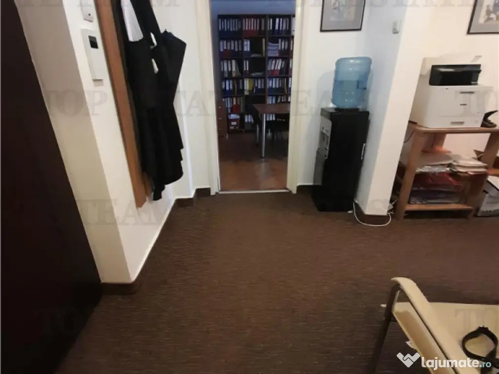 Piata Unirii chiar la metrou in exclusivitate 2 camere cu 