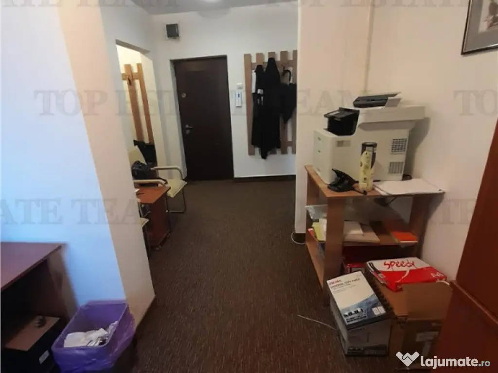 Piata Unirii chiar la metrou in exclusivitate 2 camere cu 