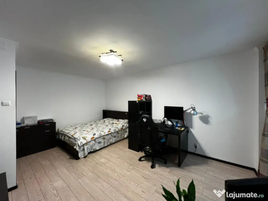 Garsoniera Facultatea de Constructii, Lacul Tei 