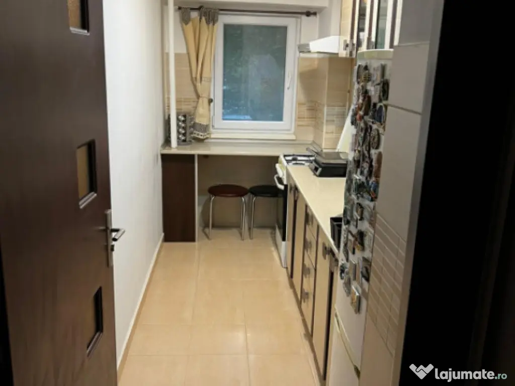 Garsoniera Facultatea de Constructii, Lacul Tei 