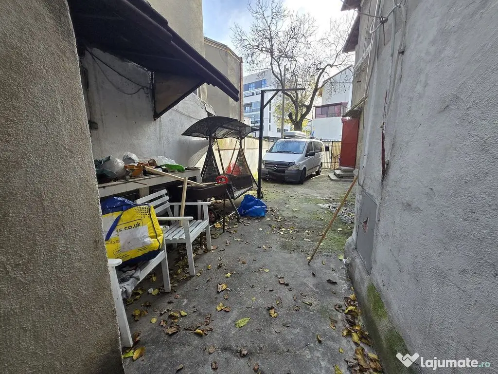 Constructie Ruina 42 mp pe strada Orzari colt Agricultori... 