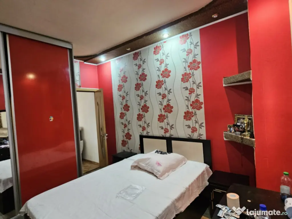 Casa curte- Metrou Pieptanari 