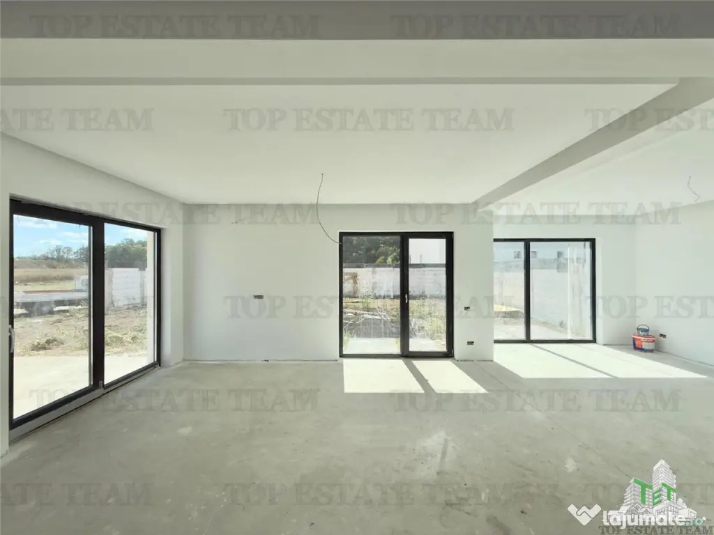 Vila premium cu garaj si piscina in Tunari 