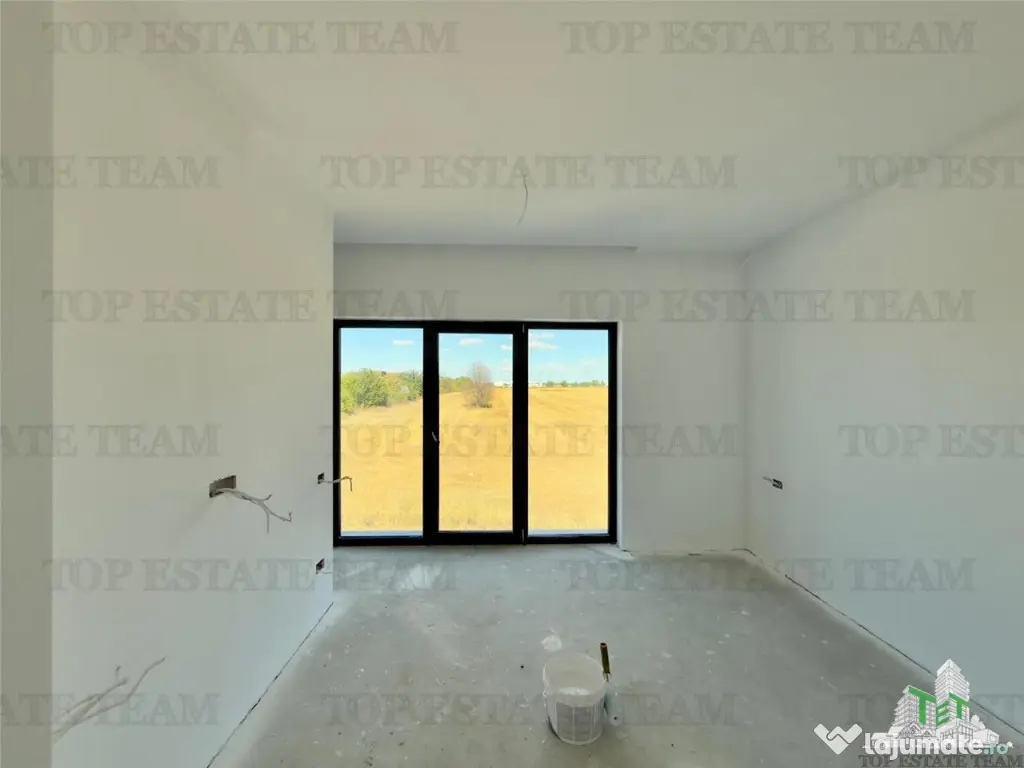 Vila premium cu garaj si piscina in Tunari 