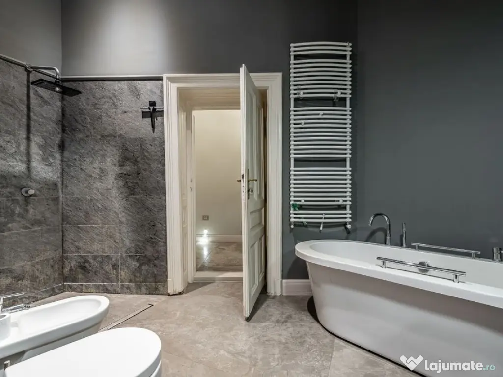 Apartament spatios cu 3 camere de LUX pe Metianu Comision 0 