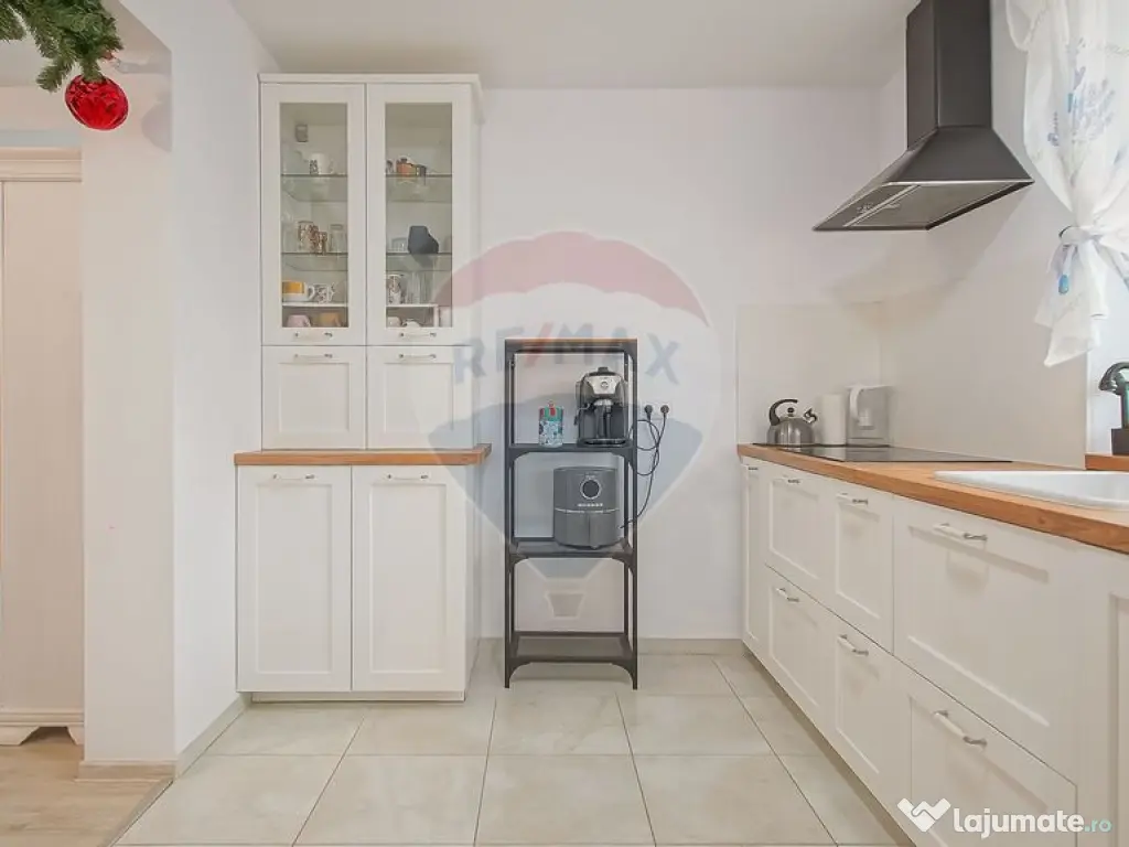 Casă pe parter cu încălzire în pardoseală – Sânpe... 