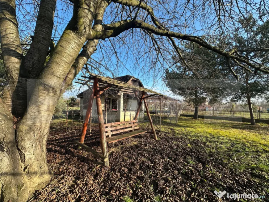 Teren de vanzare, 2366 mp - zona Bercu Rosu