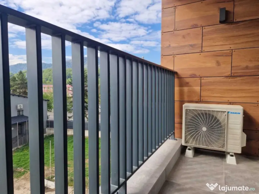 Apartament 2 camere, decomandat - zona Racadau