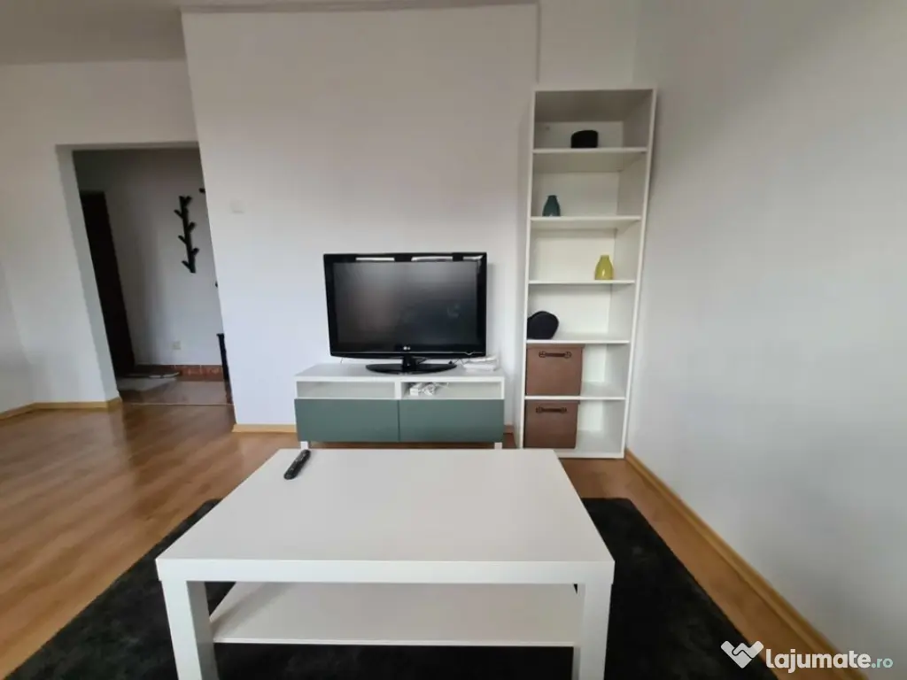 Garsoniera zona Piata Muncii