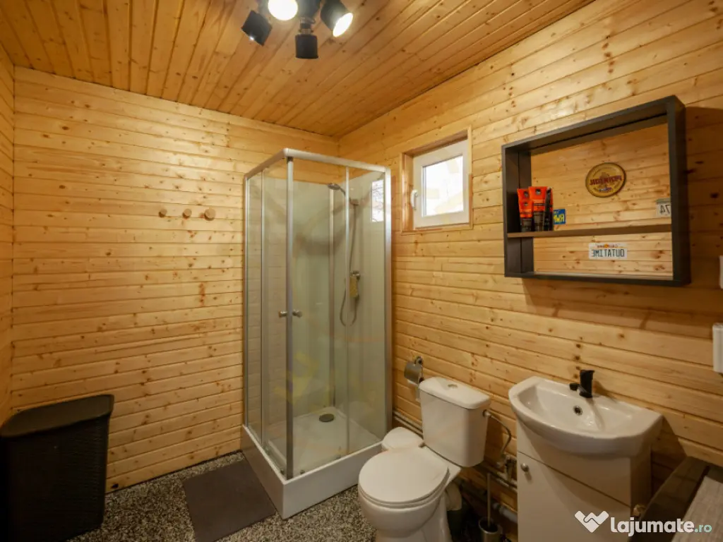 Casă- garaj - teren- Câmpulung Muscel Jud Argeș!