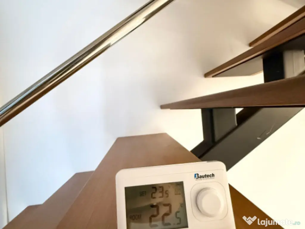 Oportunitate de Investiție – Casă Duplex în Complexul R 