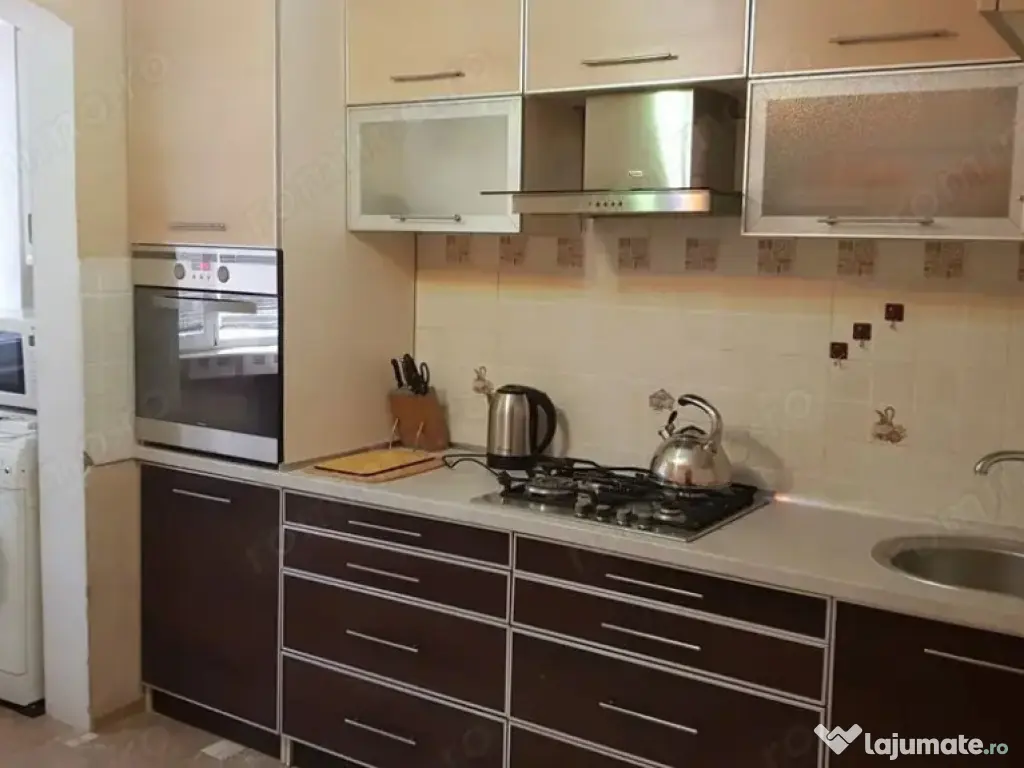 Ofer spre inchiriere garsoniera in zona Crangasi