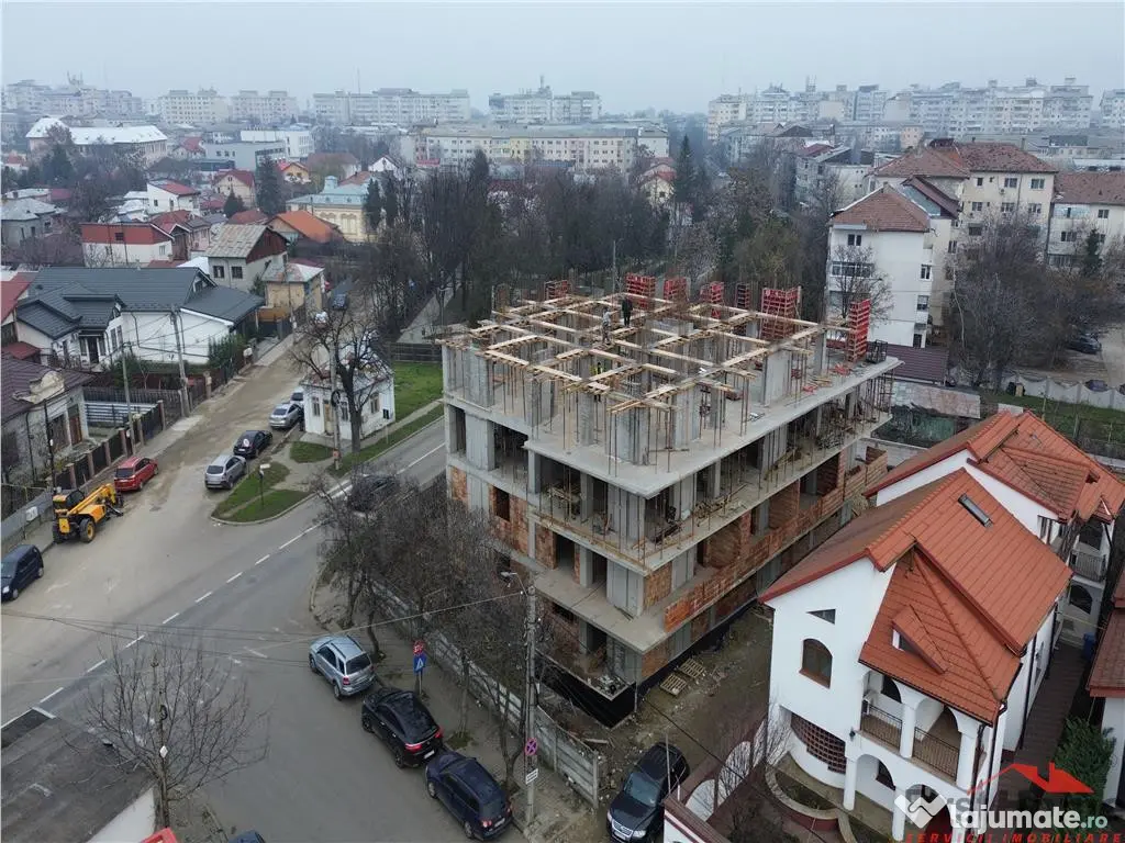 Studio BLOC NOU PARK 69 , 53 mp utili, et 1/4,CENTRU,BIG 