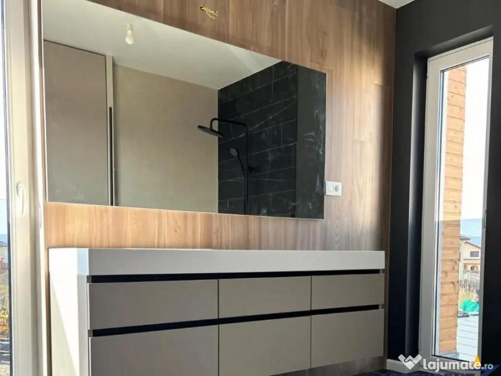 Vila cu 600mp teren, caracteristici apreciabile, Cristian, B