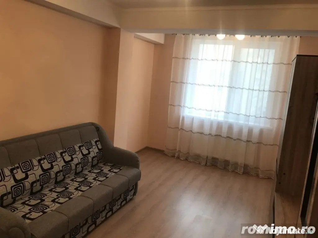 Garsoniera zona BErceni