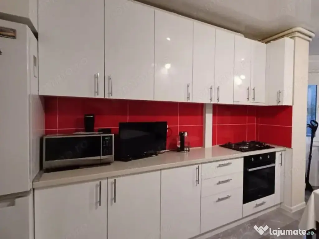 Garsoniera pe Calea 13 Septembrie