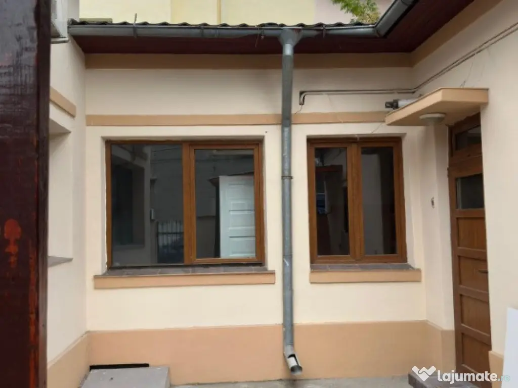 Casa 3 camere zona 13 Septembrie