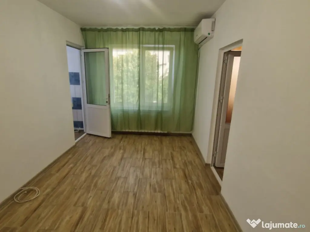 ZONA 23 AUGUST-APARTAMENT 3 CAMERE , SUPRAFATA 37,64 MP