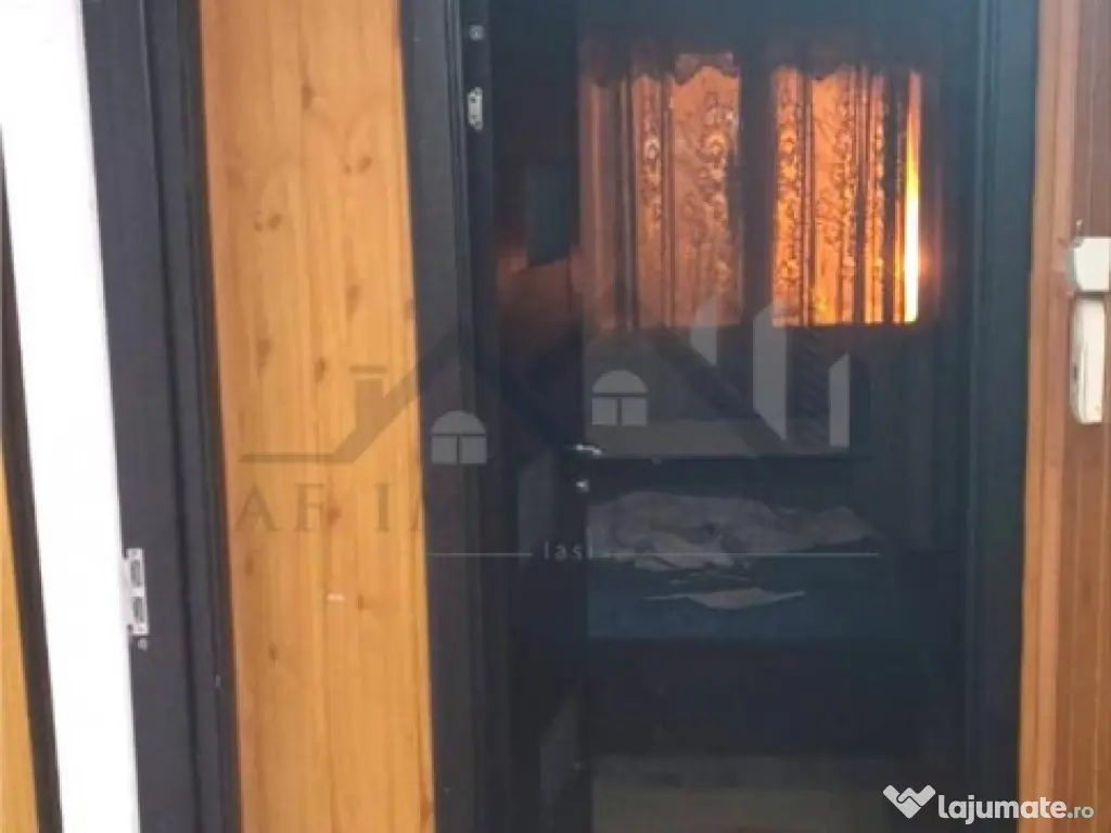 Apartament 3 camere Ciurchi - Tatarasi 