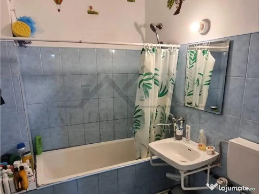 Apartament 3 camere Ciurchi - Tatarasi 