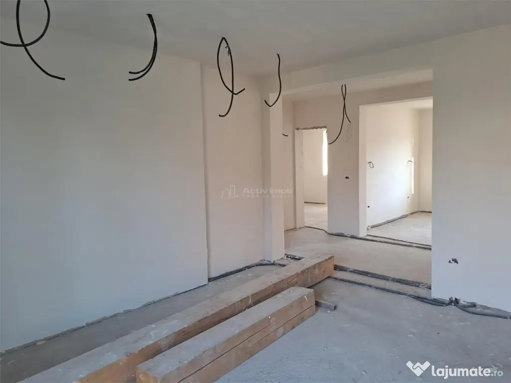 Casa individuala - 450 mp teren - 250 mp utili - Moara 