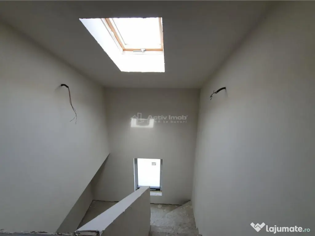 Casa individuala - 450 mp teren - 250 mp utili - Moara 