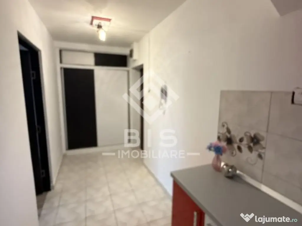 Apartment 2 camere decomandat strada Octavian Goga 