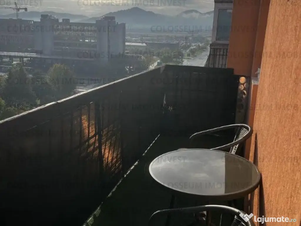 Apartament cu 3 camere,decomandat -zona Calea Bucuresti