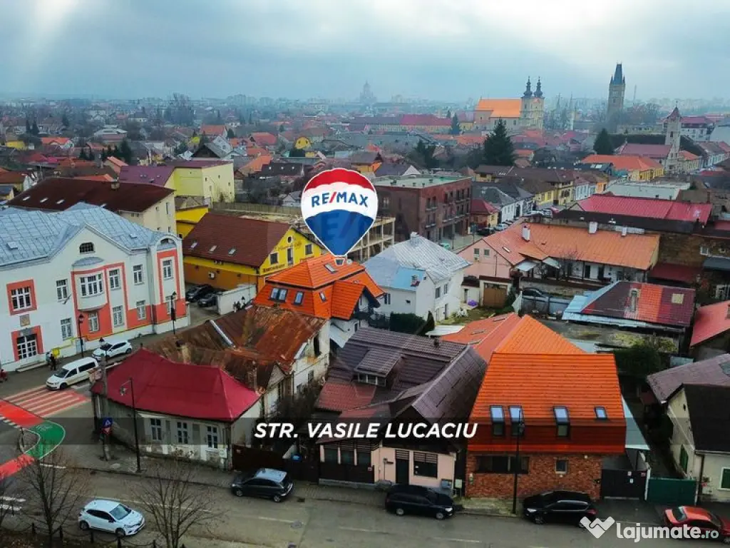 Apartament cu 3 camere de inchiriat-Centru Istoric