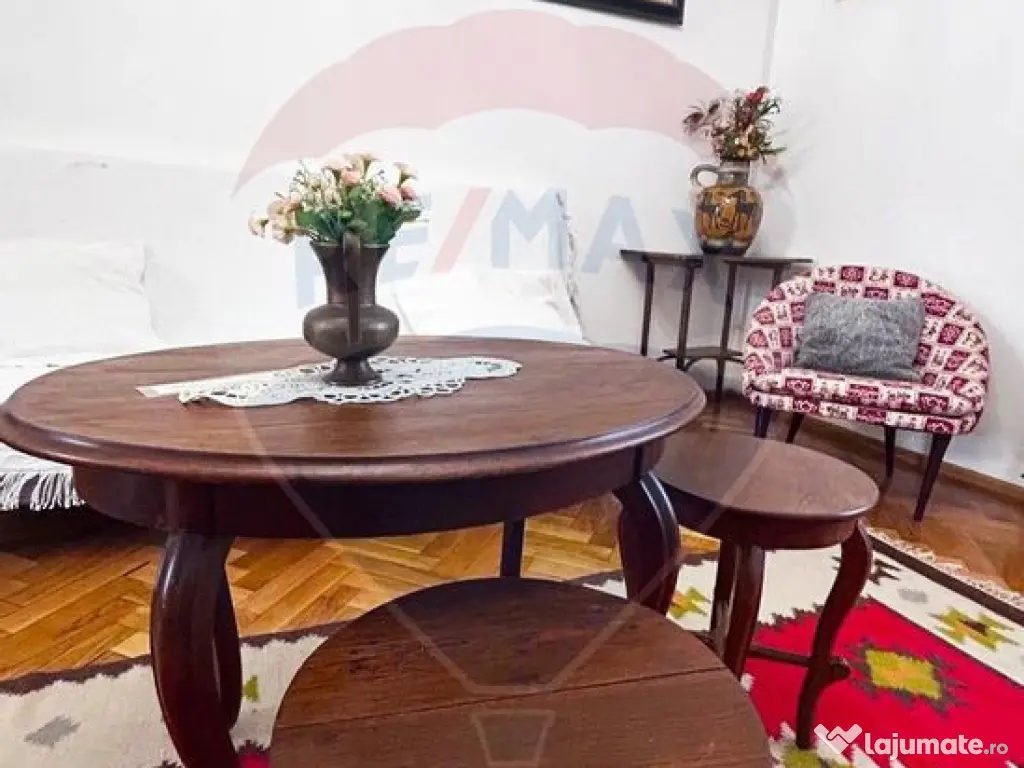 Apartament cu 3 camere de inchiriat-Centru Istoric