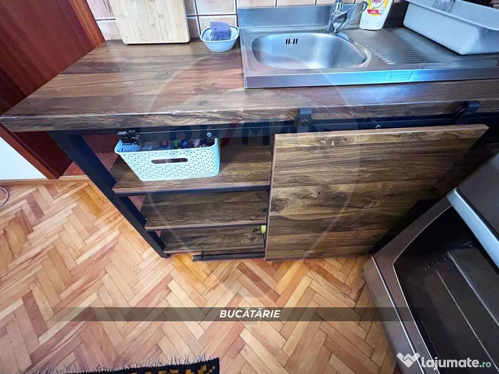 Apartament cu 3 camere de inchiriat-Centru Istoric