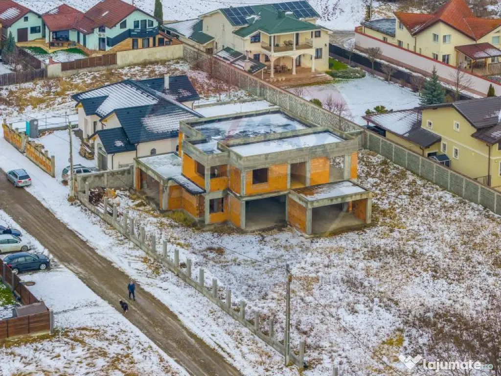 Comision 0% - Casa la rosu cu teren de 1000mp - Harman