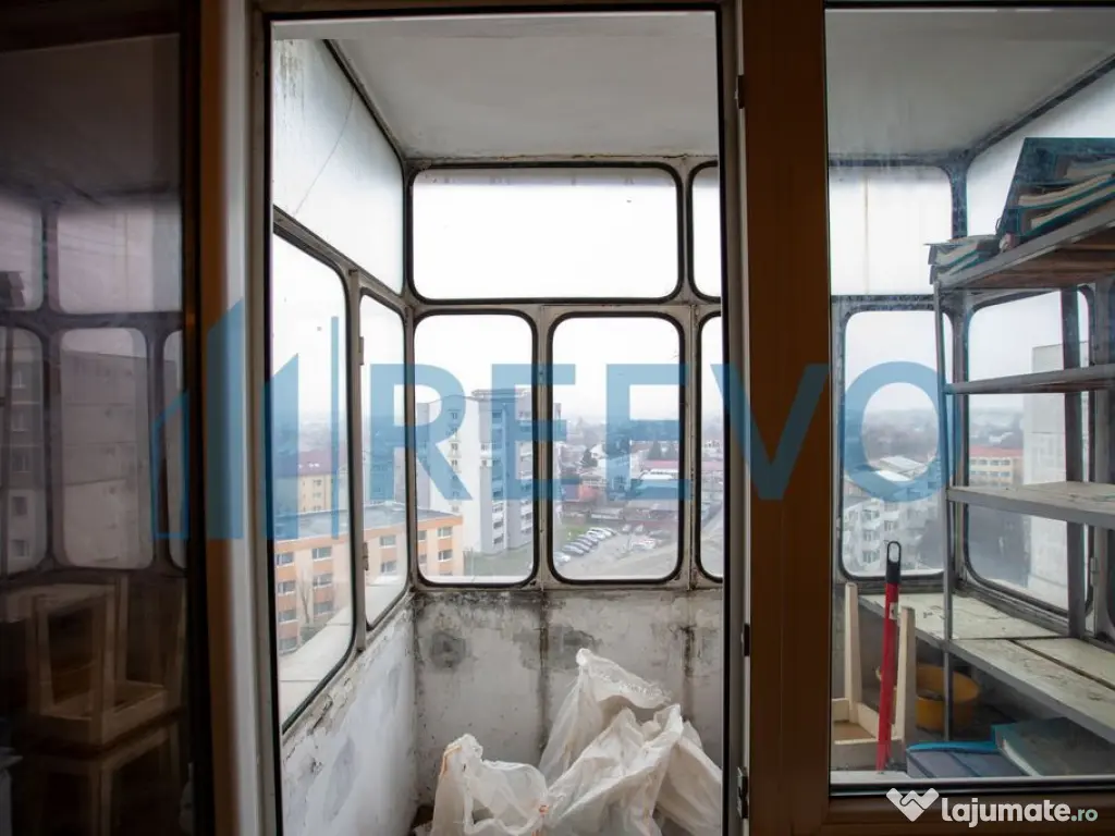 Apartament 3 camere, zona Narcisa, Bacău 