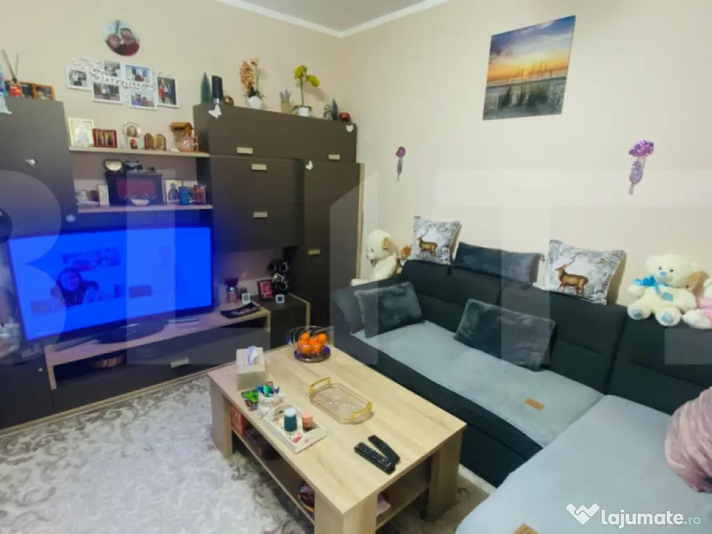 Apartment 3 camere parter langa scoala Giroc