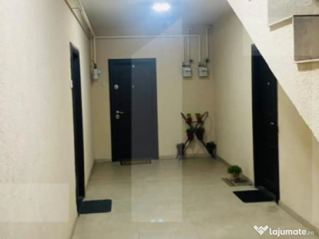 Apartment 3 camere parter langa scoala Giroc