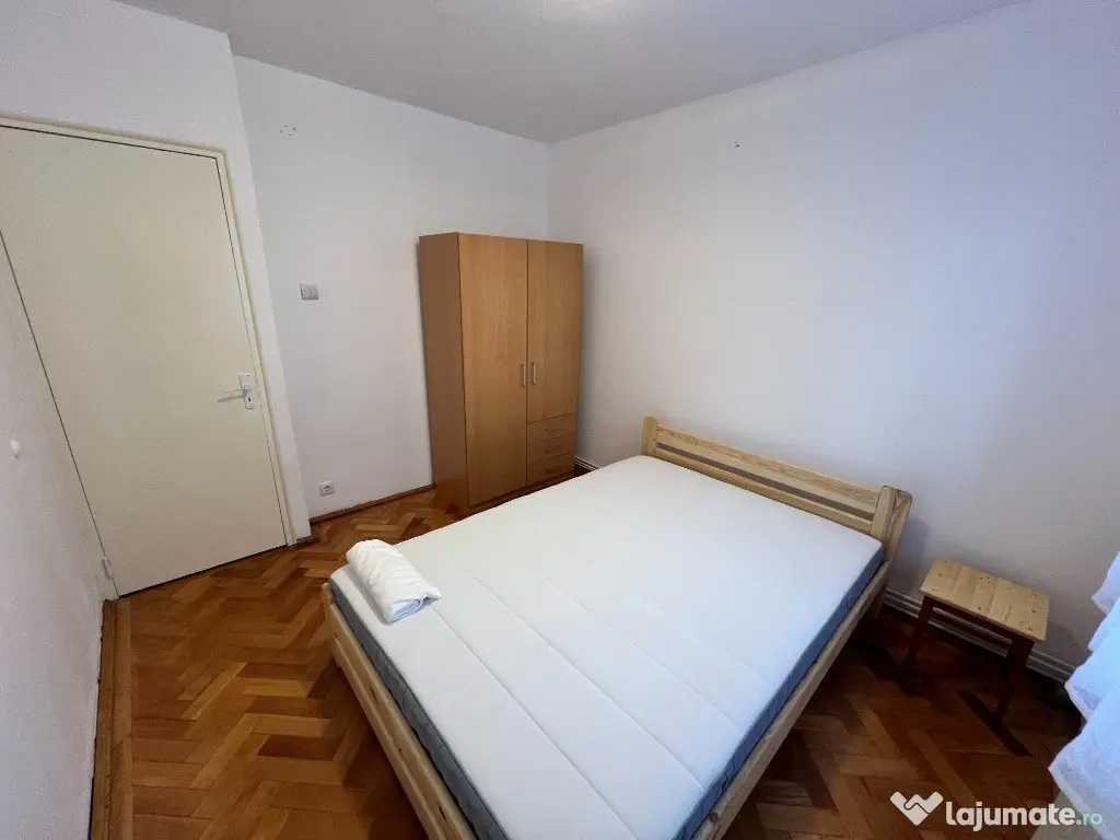 INCHIRIEZ apartament 2 camere semidecomandat, zona Mihai Viteazul 