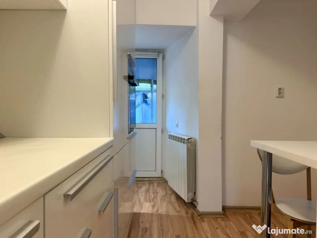 3 camere | Centrala proprie | 2 Bai | Unirii - Casa Poporulu 