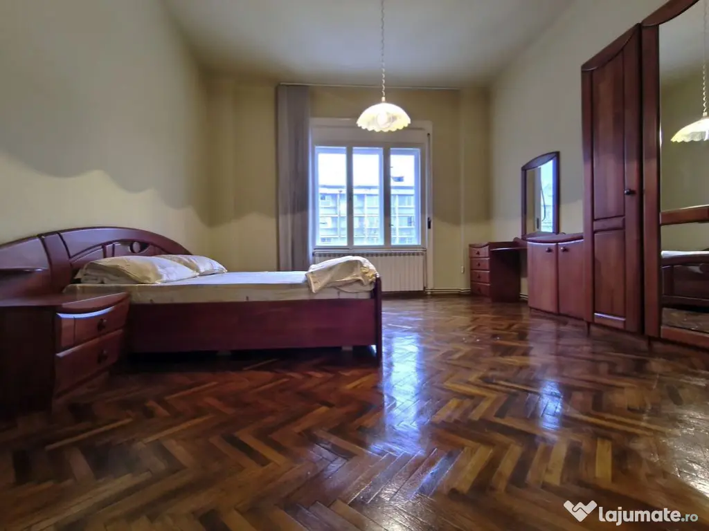 Apartmanet cu 3 camere Iosefin etajul 1