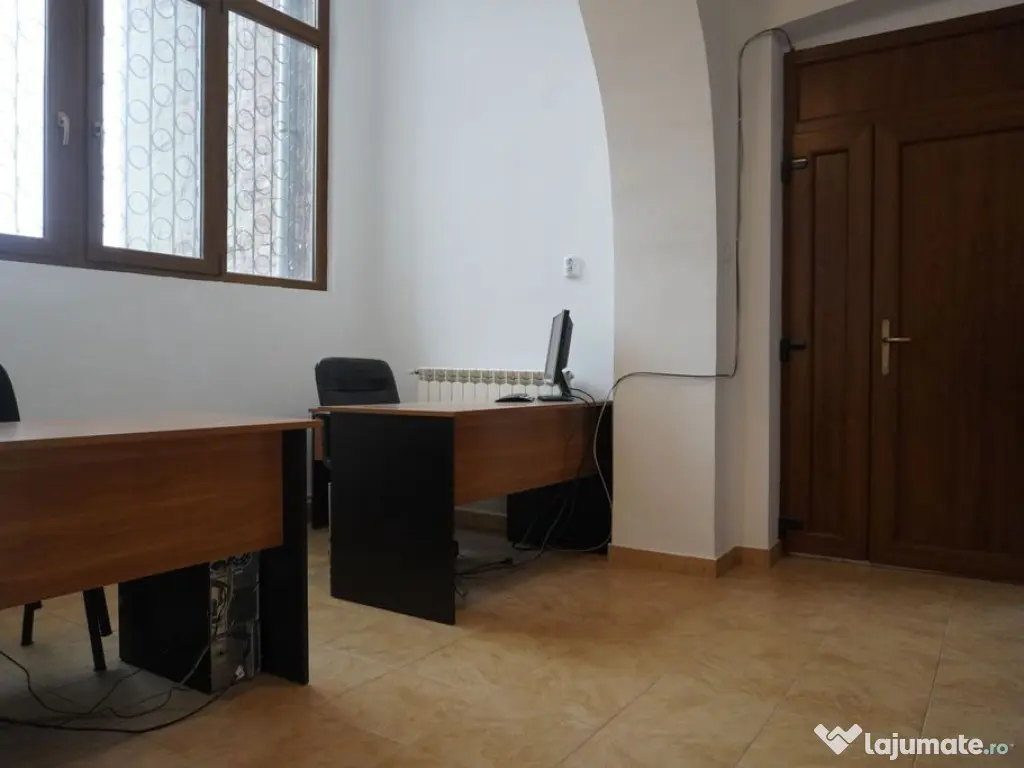 Apartmanet cu 3 camere Iosefin etajul 1 
