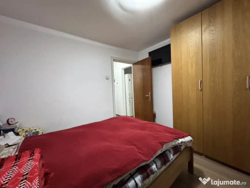 Apartament 2 camere renovat | Metrou | mobilat si utilat 