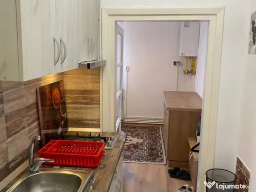 Garsoniera spatioasa zona Centrala 