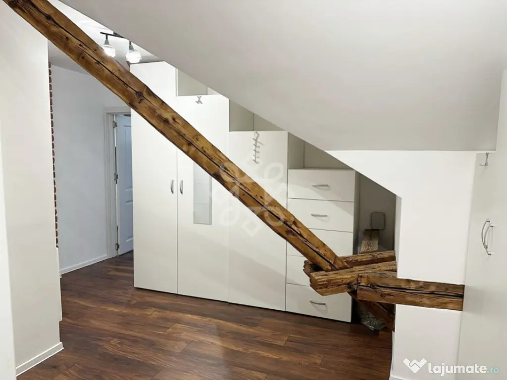 Casa spatioasa cu 482mp teren zona Sirul Canonicilor 