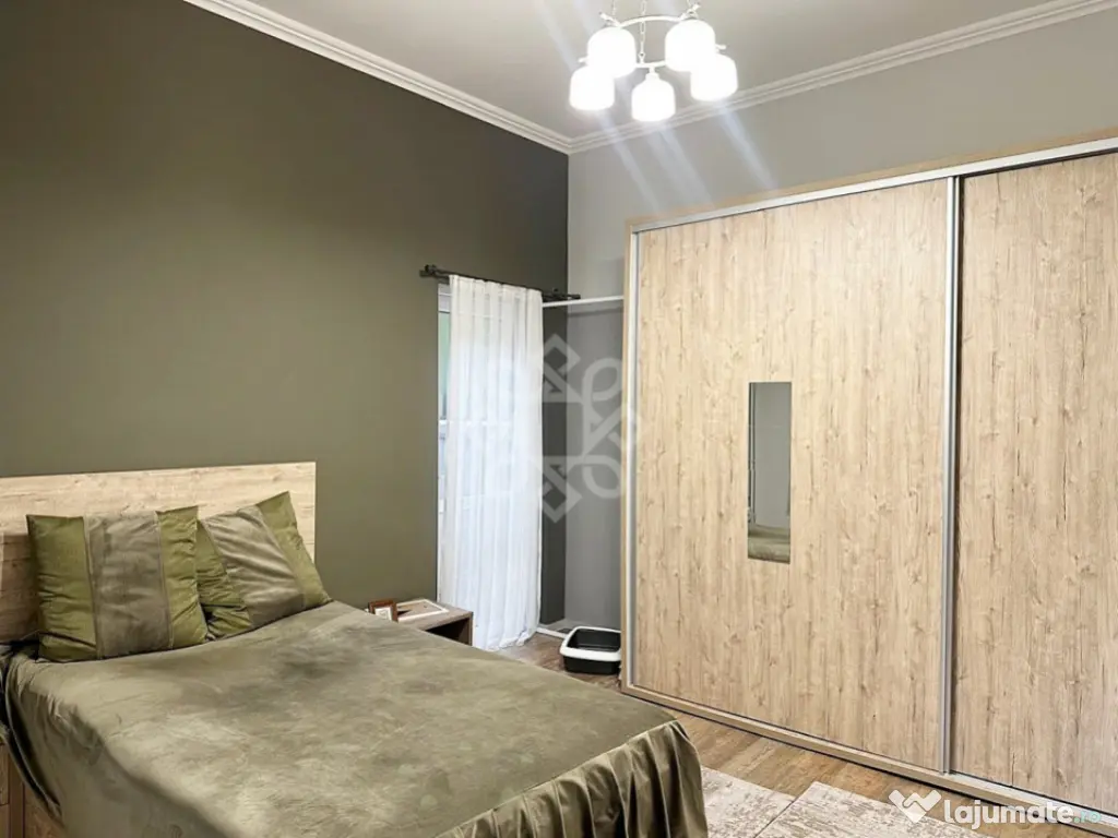 Casa spatioasa cu 482mp teren zona Sirul Canonicilor 