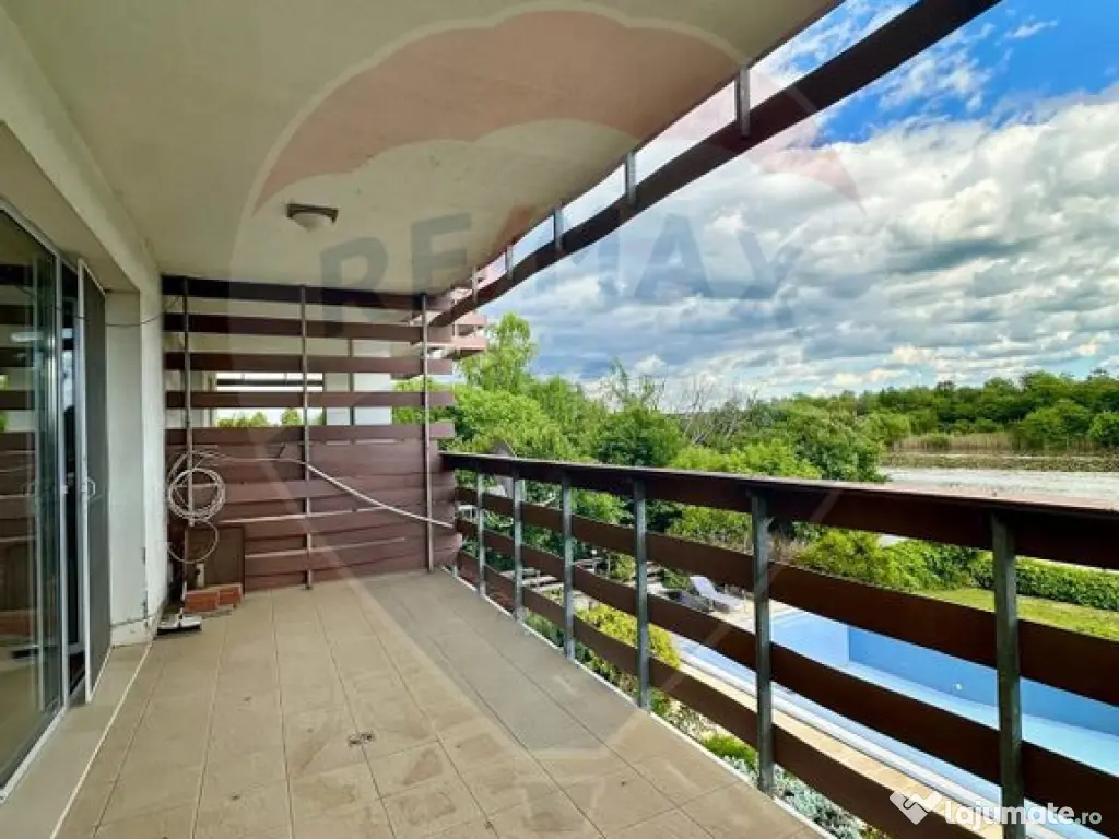 De vanzare apart. 3 cam, pe malul Lacului Snagov , comisi... 