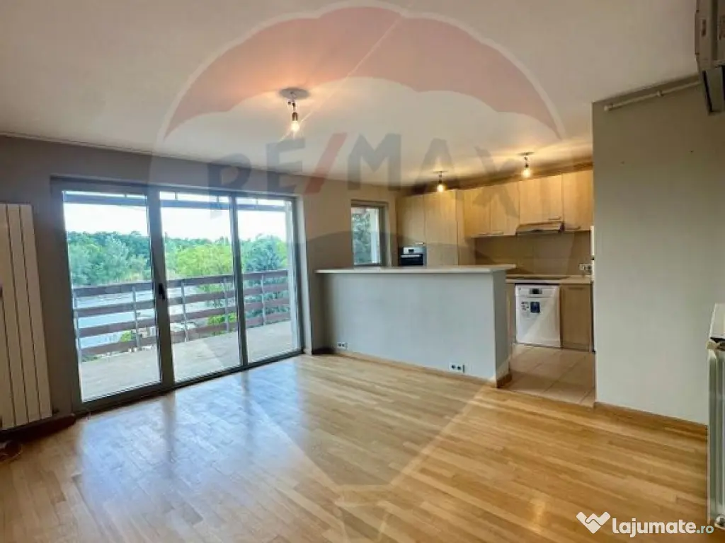 De vanzare apart. 3 cam, pe malul Lacului Snagov , comisi... 